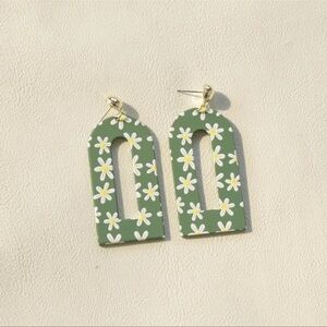 Green Floral Lightweight Drop Earring Polymer Clay Boho Cottagecore Girly